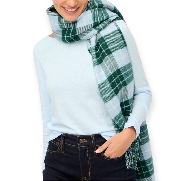 J. CREW Artist Tee Long Sleeve Wide Crew Neck Blue Breeze T-Shirt NWT - Picture 2 of 9